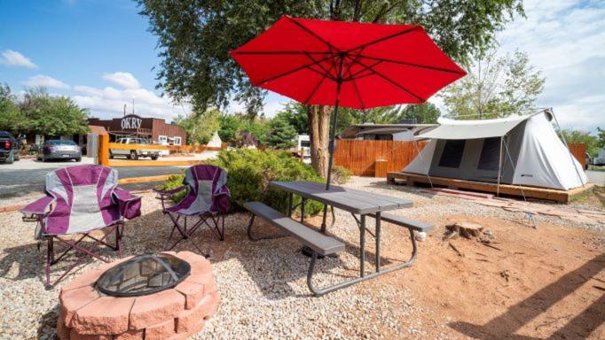 Funstays Glamping Setup Tent In Rv Park #1 Ok-T1 Moab Exterior photo